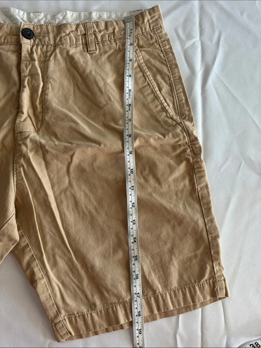 Divided Men's Beige Flat Front Shorts